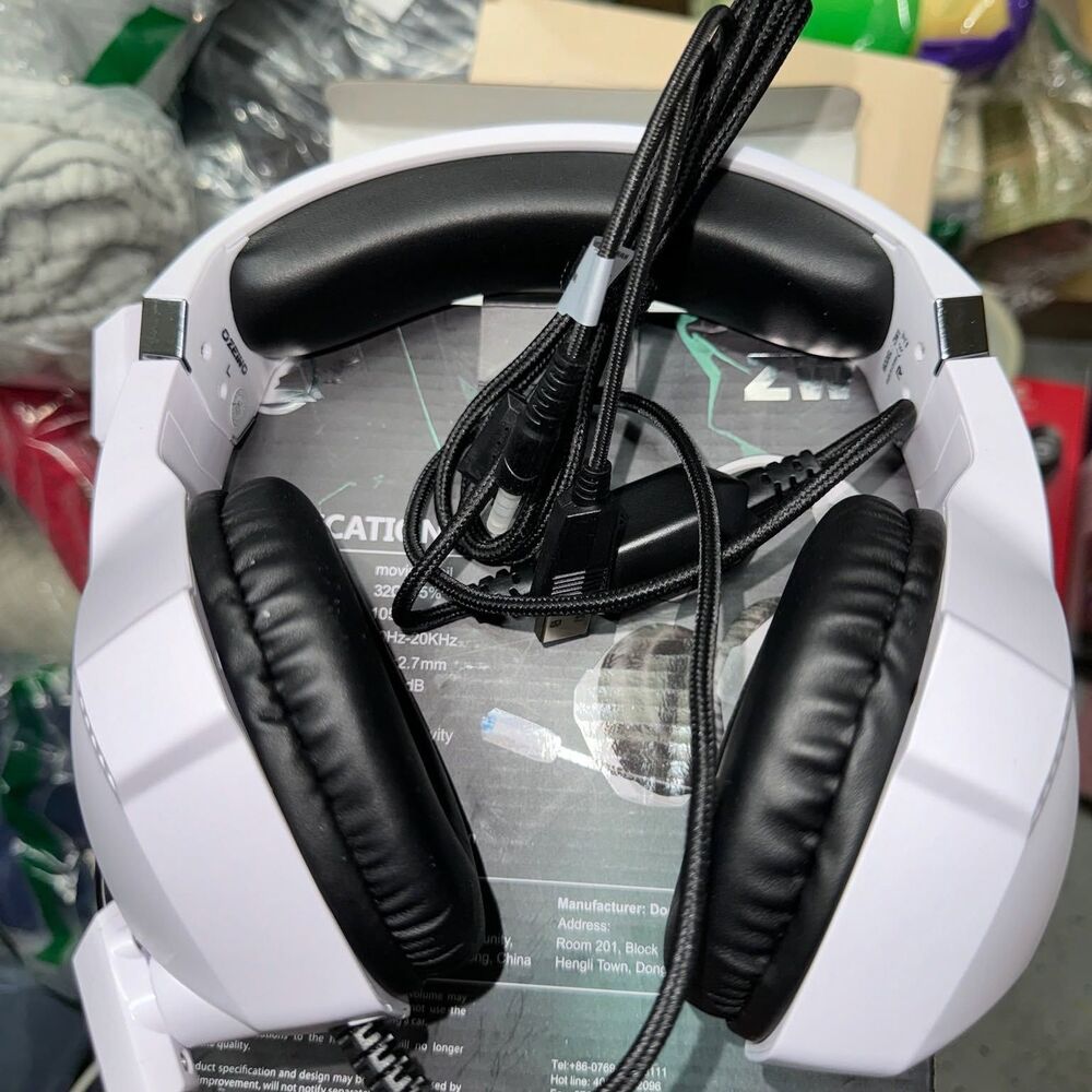 Open Box Gaming Headset with 7.1 Surround Sound, Noise Cancelling Mic RGB